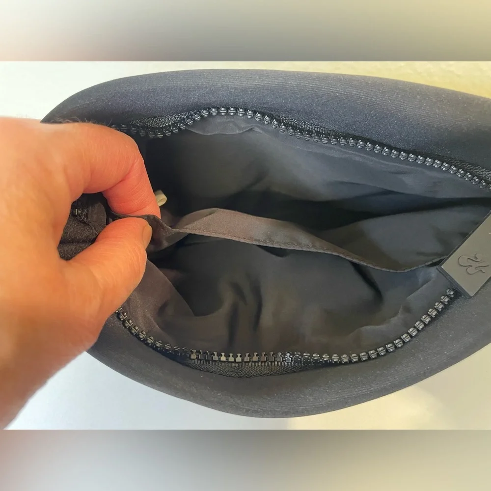 Underdays Scuba Black Pouch‎